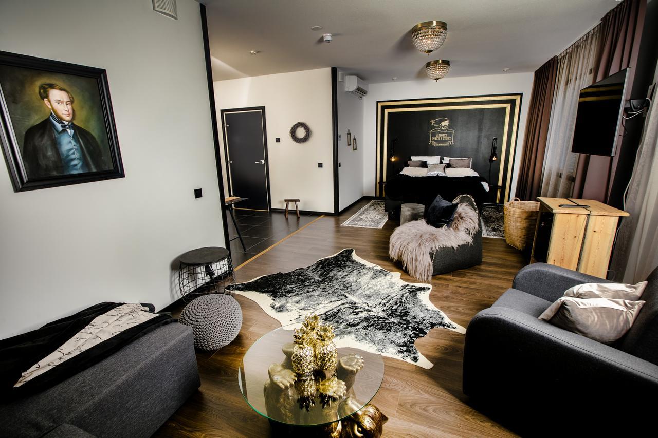Boutique Hotel Mustaparta Tornio Kültér fotó